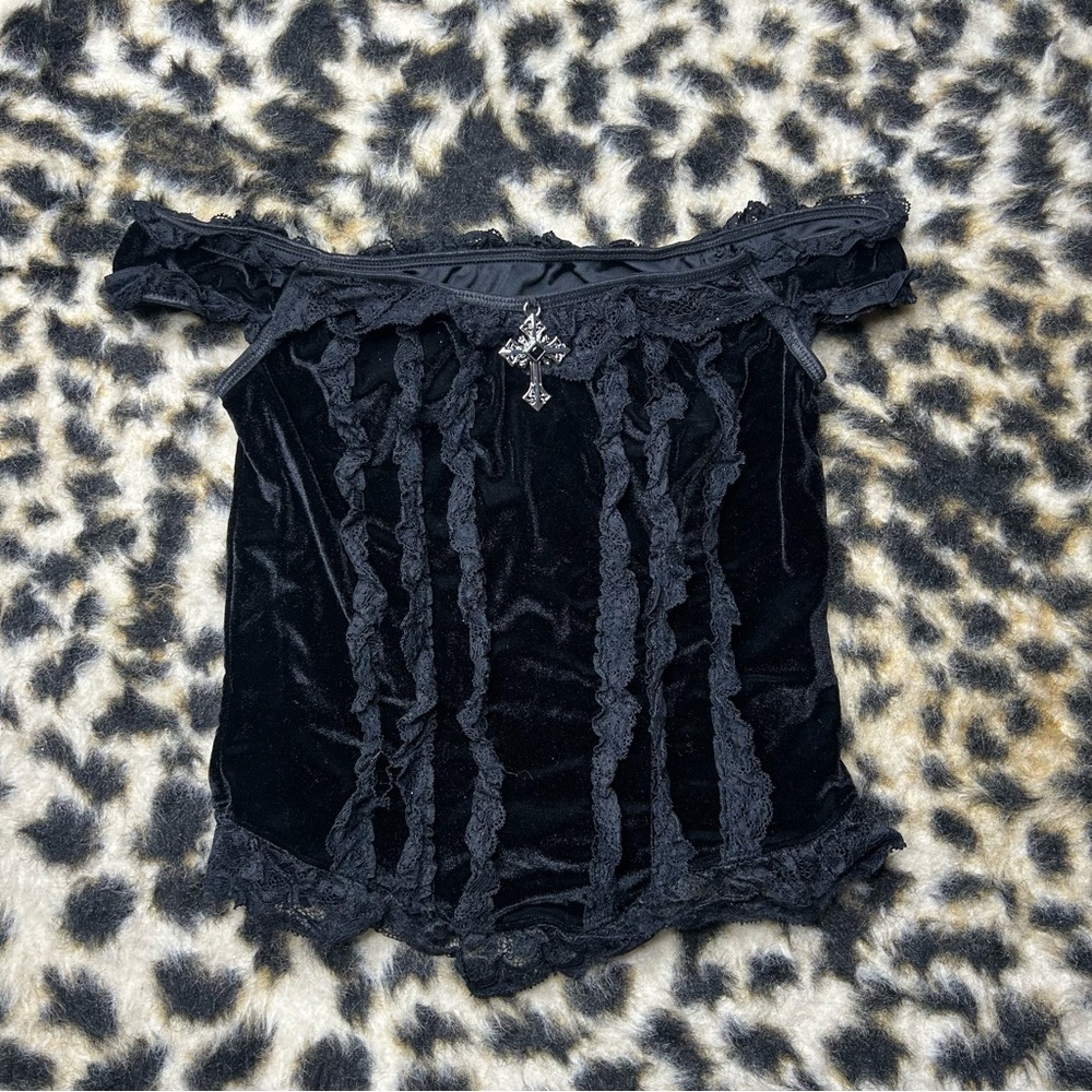 Gothic Black Velvet Lace Trim Black Off-Shoulder Cross Charm Top S